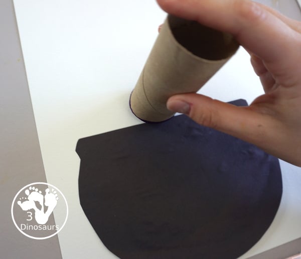 Cauldron Paper Roll Painting - a fun Halloween painting activity with a bubbling cauldron painting for kids - 3Dinosaurs.com