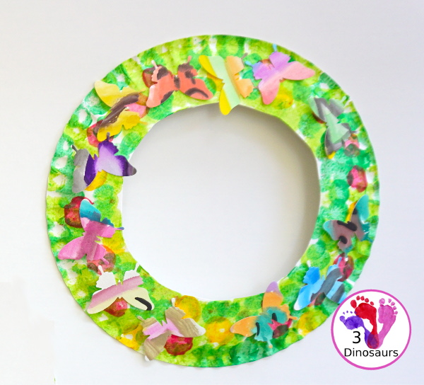 Fun To Make Watercolor Butterfly Wreaths - fun painting and craft activity with a butterfly theme - 3Dinosaurs.com