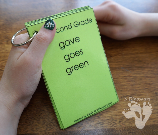 Free Second Grade Sight Word Wall Card Printables | 3 Dinosaurs